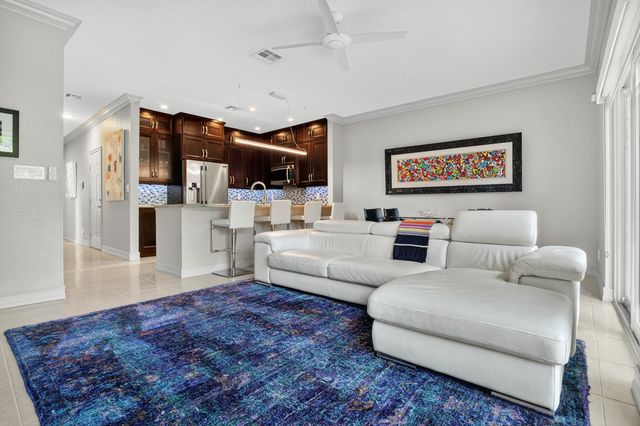 1777 NE 4th Avenue B3, Fort Lauderdale, FL 33305