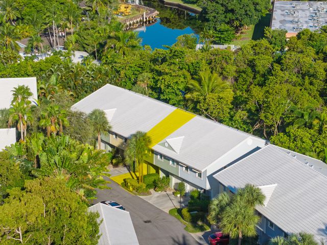 1777 NE 4th Avenue B3, Fort Lauderdale, FL 33305