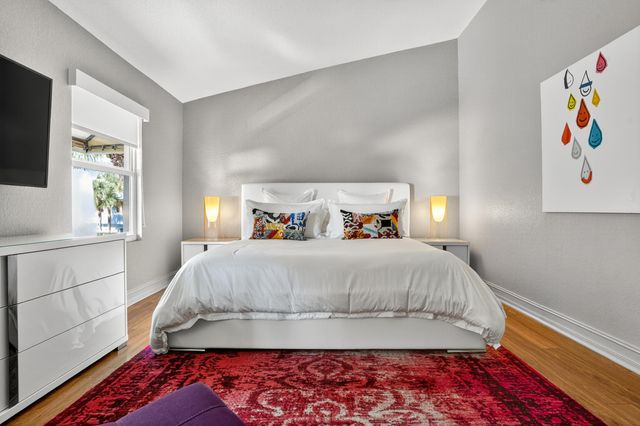 1777 NE 4th Avenue B3, Fort Lauderdale, FL 33305
