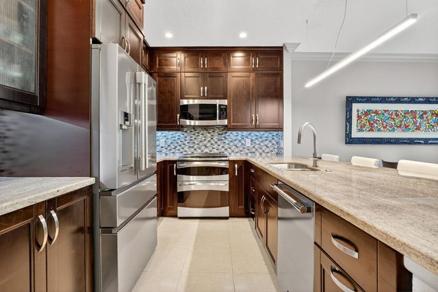 1777 NE 4th Avenue B3, Fort Lauderdale, FL 33305