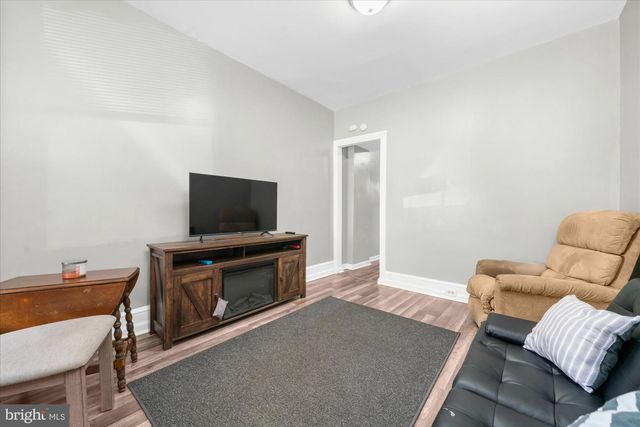 1141 GREEN ST, Reading, PA 19604