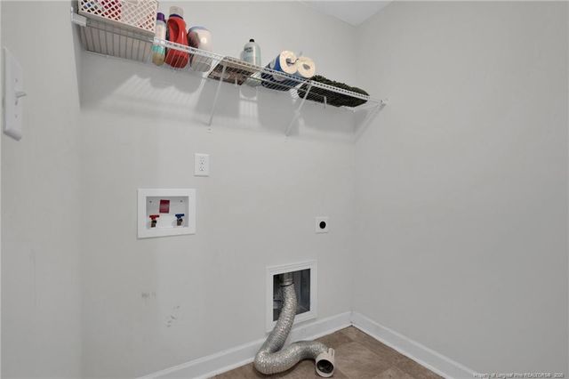 3850 Standardbred Drive, Hope Mills, NC 28348