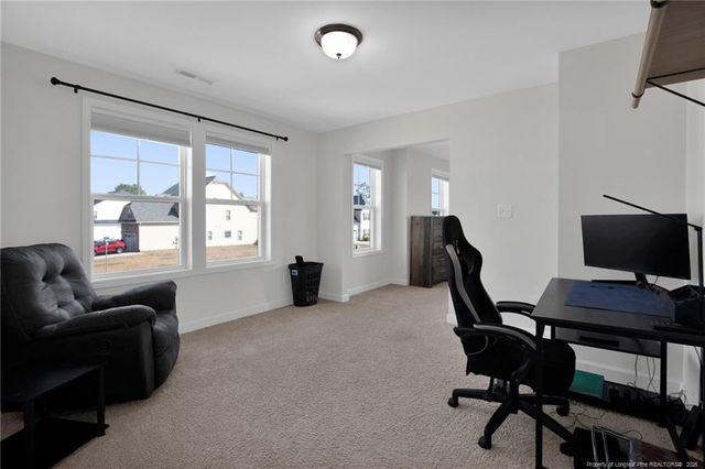 3850 Standardbred Drive, Hope Mills, NC 28348