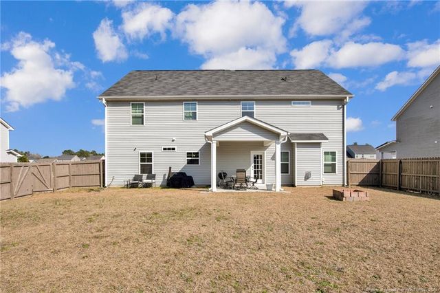 3850 Standardbred Drive, Hope Mills, NC 28348