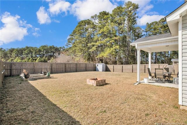 3850 Standardbred Drive, Hope Mills, NC 28348