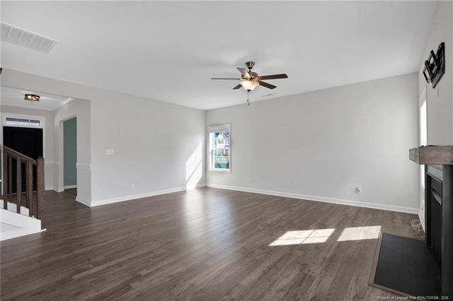 3850 Standardbred Drive, Hope Mills, NC 28348