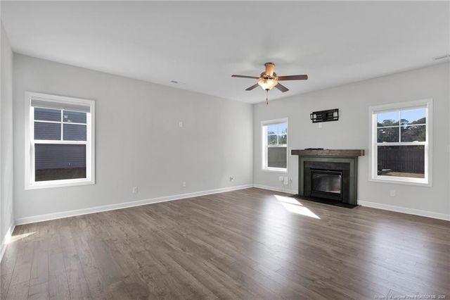 3850 Standardbred Drive, Hope Mills, NC 28348