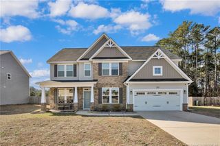 3850 Standardbred Drive, Hope Mills, NC 28348