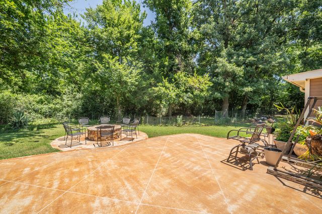 1200 Melony Drive B, Sulphur Springs, TX 75482