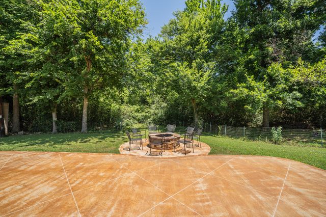1200 Melony Drive B, Sulphur Springs, TX 75482