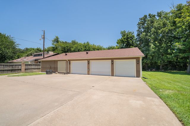 1200 Melony Drive B, Sulphur Springs, TX 75482