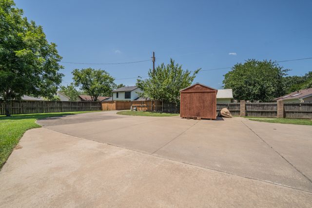 1200 Melony Drive B, Sulphur Springs, TX 75482
