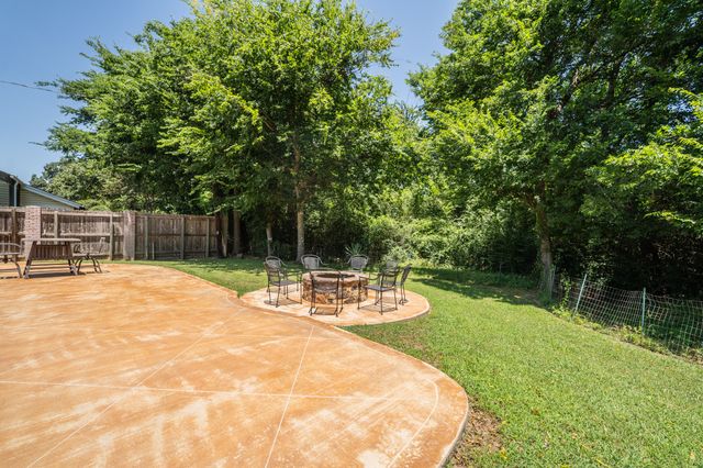 1200 Melony Drive B, Sulphur Springs, TX 75482