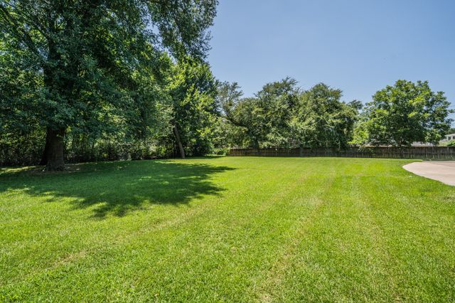 1200 Melony Drive B, Sulphur Springs, TX 75482