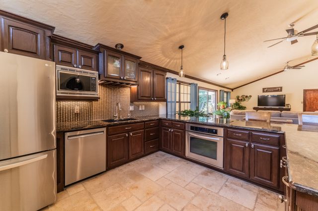 1200 Melony Drive B, Sulphur Springs, TX 75482