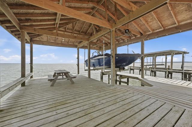 281 Fishermans Bend Drive, Point Blank, TX 77364