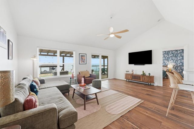 281 Fishermans Bend Drive, Point Blank, TX 77364