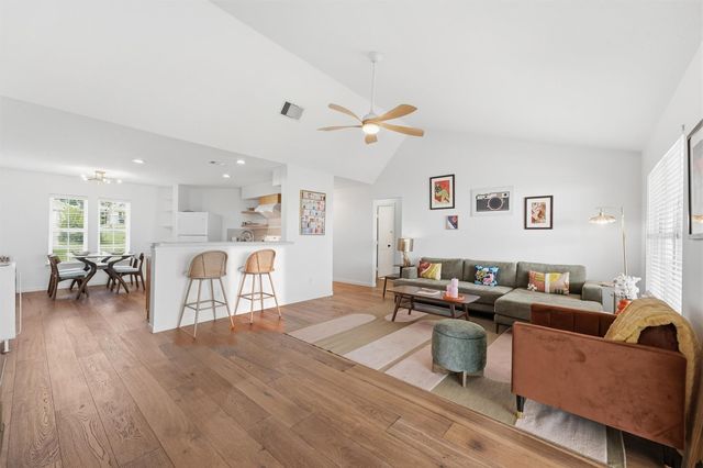 281 Fishermans Bend Drive, Point Blank, TX 77364
