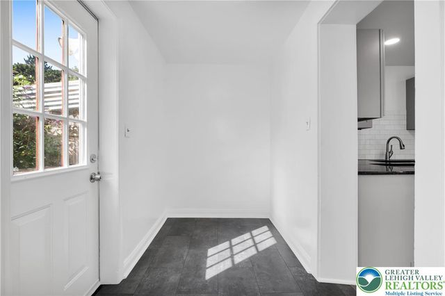 200 North 7th Street, Easton, PA 18042