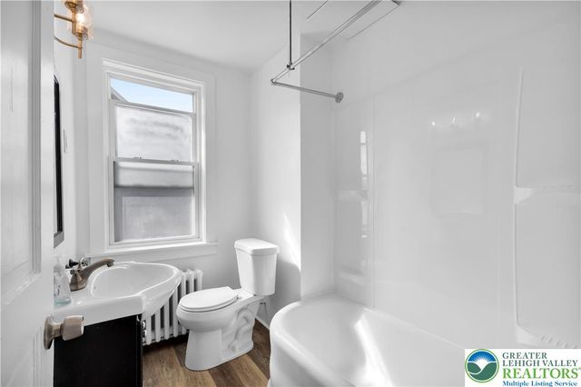 200 North 7th Street, Easton, PA 18042