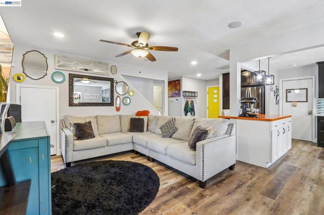 24653 Surrey Way, Hayward, CA 94544