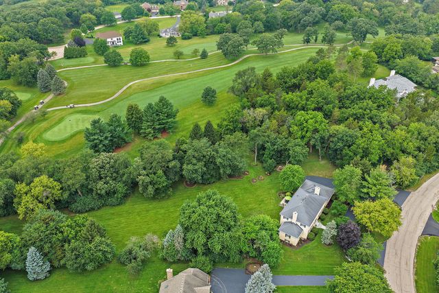 2701 Crystal Way, Crystal Lake, IL 60012