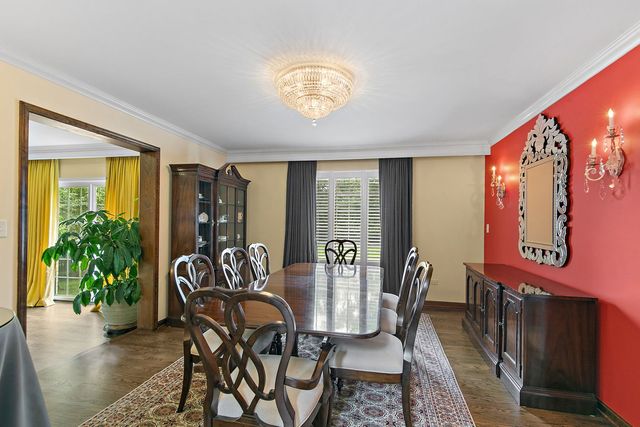 2701 Crystal Way, Crystal Lake, IL 60012