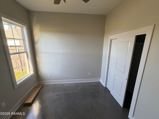 209 Silver Star Court, Youngsville, LA 70592