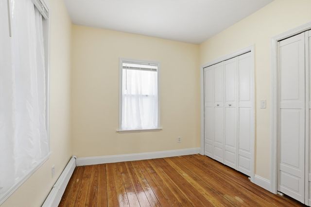 13 Howard St 1, Cambridge, MA 02139