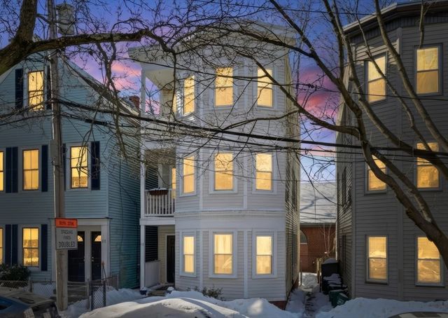 13 Howard St 1, Cambridge, MA 02139