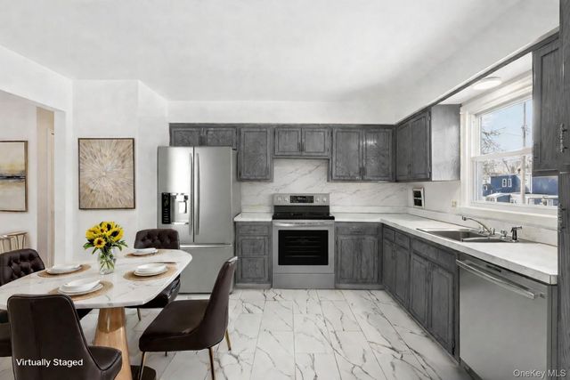 19 Sheridan Avenue, Congers, NY 10920