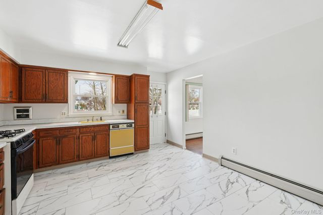 19 Sheridan Avenue, Congers, NY 10920