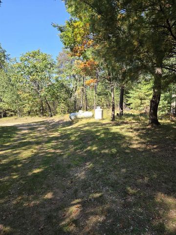 N10280 DEER LAKE ROAD, Crivitz, WI 54114
