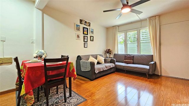 98-1395 Hinu Place 98, Pearl City, HI 96782