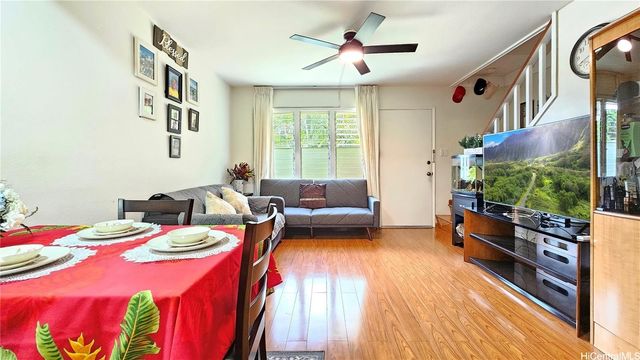 98-1395 Hinu Place 98, Pearl City, HI 96782