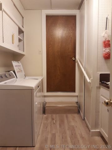 5837 E 62nd Place, Tulsa, OK 74136