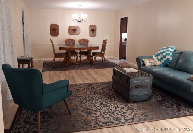 5837 E 62nd Place, Tulsa, OK 74136