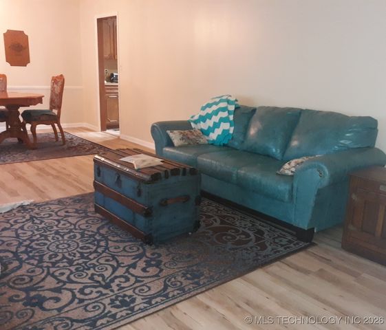 5837 E 62nd Place, Tulsa, OK 74136