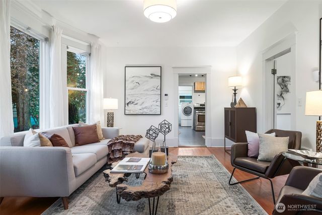 2128 S Ainsworth Avenue, Tacoma, WA 98405