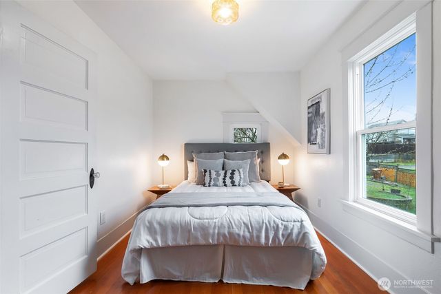 2128 S Ainsworth Avenue, Tacoma, WA 98405