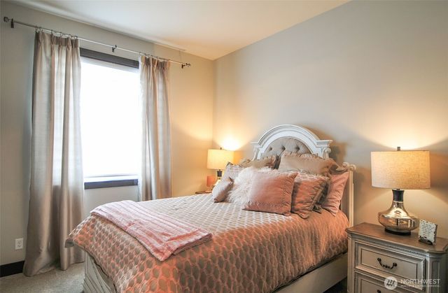 613 S Perry Avenue, East Wenatchee, WA 98802