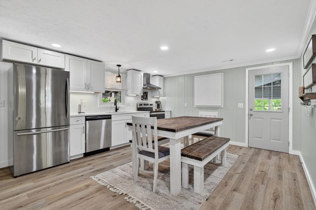 756 Shasteen Hollow Rd, Lynchburg, TN 37352