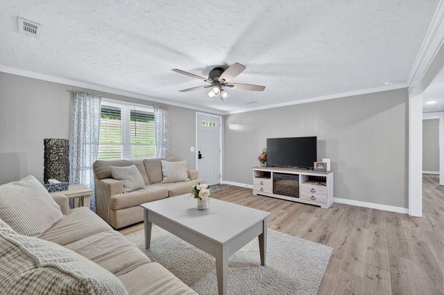 756 Shasteen Hollow Rd, Lynchburg, TN 37352