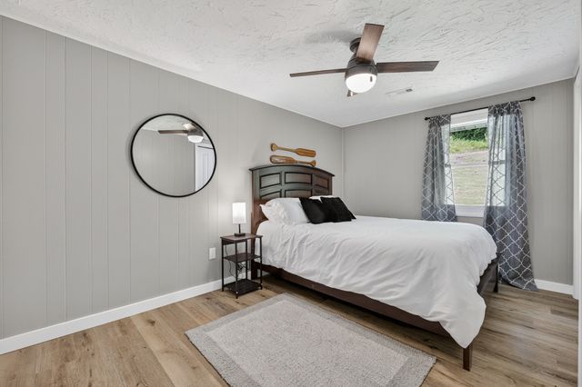 756 Shasteen Hollow Rd, Lynchburg, TN 37352