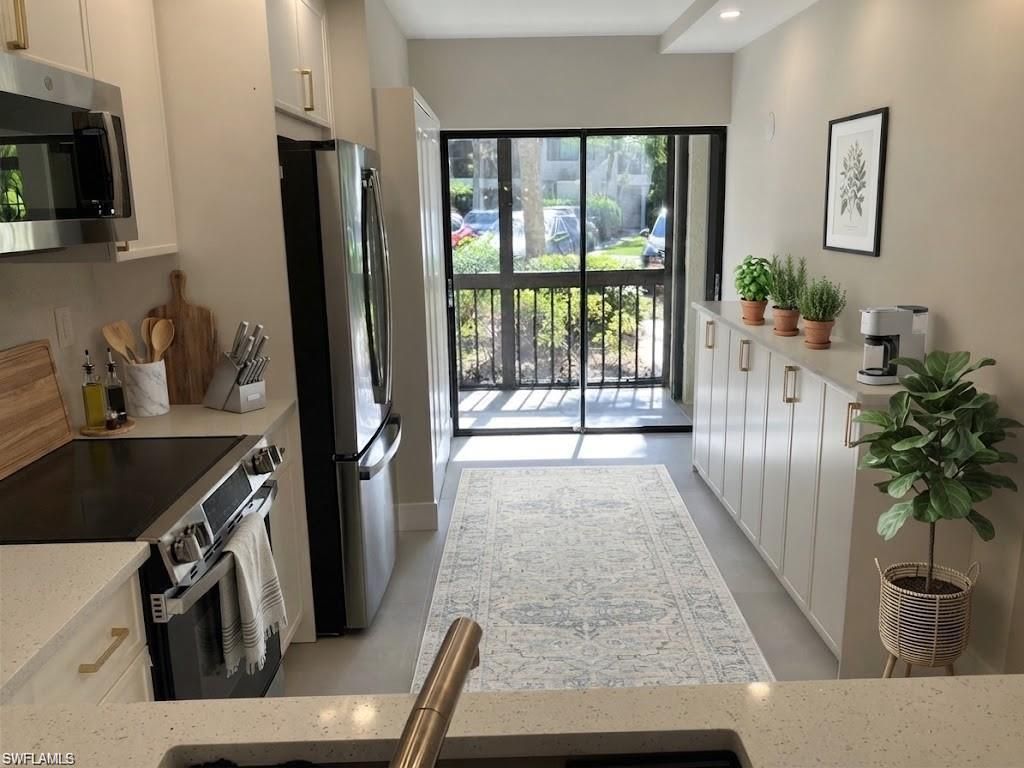 1826 Kings Lake BLVD 7-101, NAPLES, FL 34112 — photo 3