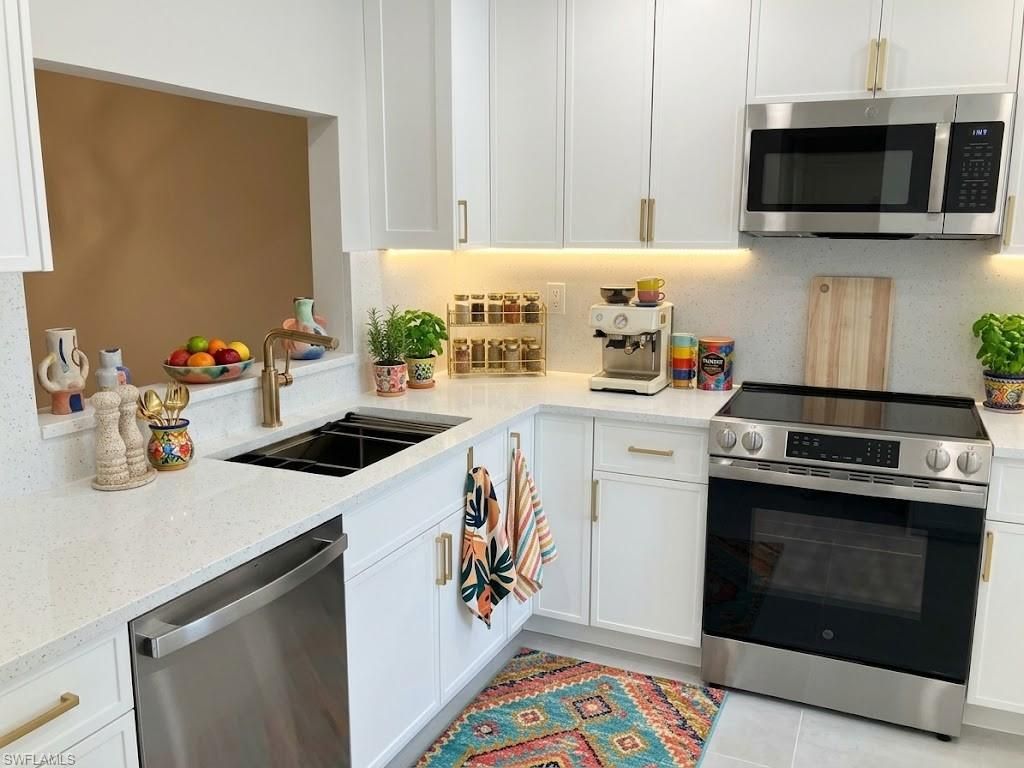 1826 Kings Lake BLVD 7-101, NAPLES, FL 34112 — photo 4