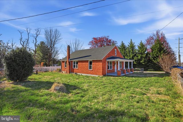 220 MANASSAS AVE, Front Royal, VA 22630