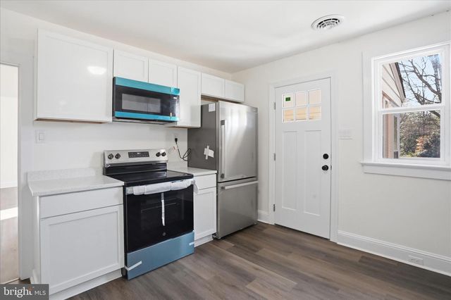 220 MANASSAS AVE, Front Royal, VA 22630