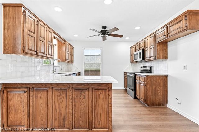 1608 Broken Hill Drive, Van Buren, AR 72956