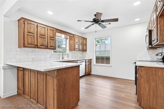 1608 Broken Hill Drive, Van Buren, AR 72956